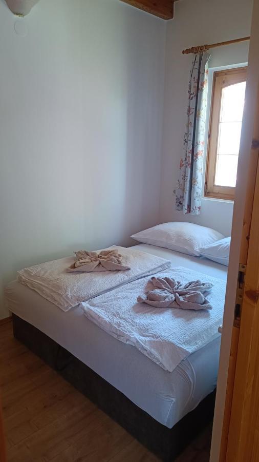 Vica Apartman Balatonberény Esterno foto