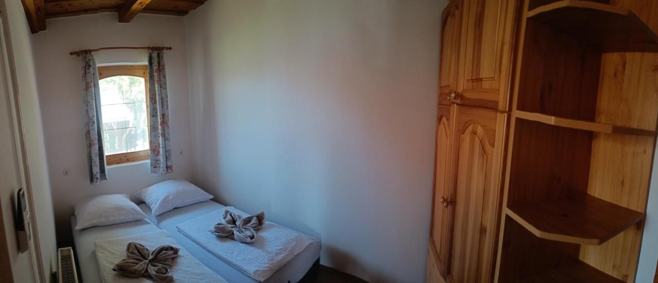 Vica Apartman Balatonberény Esterno foto