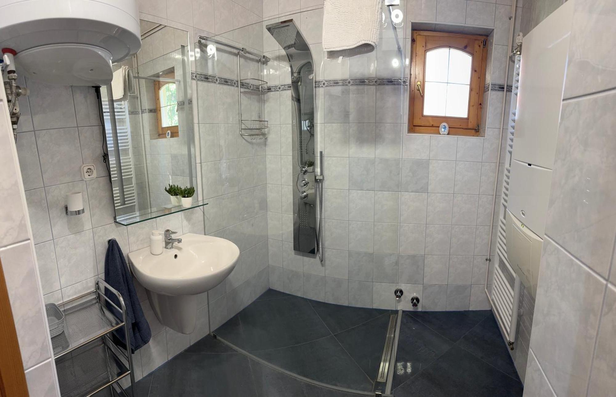 Vica Apartman Balatonberény Esterno foto